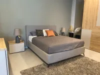 Letto imbottito con gambe Letto matrimonialeStilfar italiaa prezzo scontato