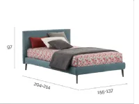 Letto imbottito con gambe SanderV&nicea prezzo ribassato
