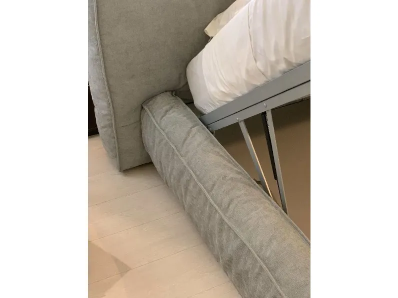 Richiedi ora il prezzo del letto Fluff nella fotografia 