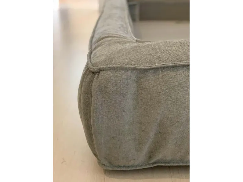 Richiedi ora il prezzo del letto Fluff nella fotografia 