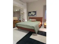 Letto imbottito con giroletto Jeckson�Dorelan�a prezzo scontato