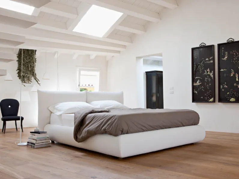 Letto imbottito modello Letto principe imbottito  di Md work scontato 40%