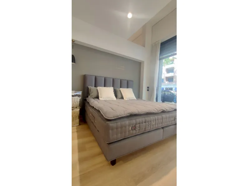 Letto moderno Baronet superb Vispring scontato 25%