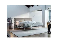 Letto matrimoniale con piedini Febo Rigosalotti a prezzo scontato