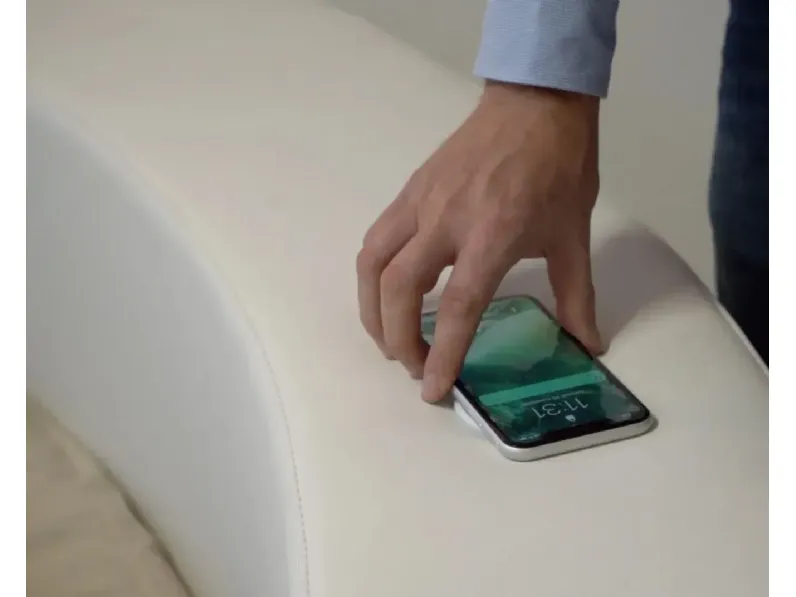 Letto rotondo cristal high-tech di Artigianale scontato del 10%