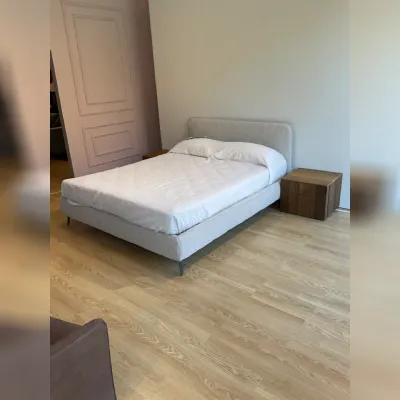 Letto matrimoniale moderno Aris Ditre italia a prezzo ribassato