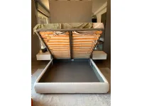 Letto imbottito modello Beshape di Caccaro scontato 35%