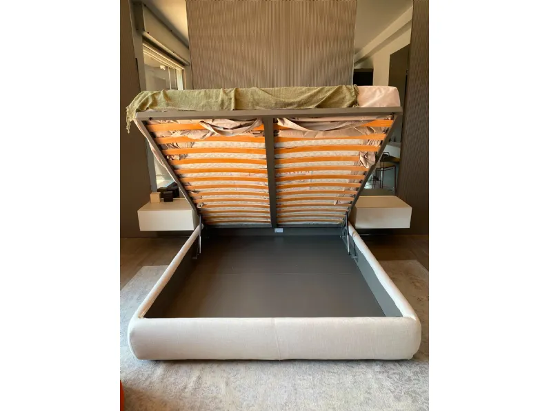 Letto design con contenitore Beshape Caccaro a prezzo scontato