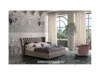 Letto classico con giroletto Caravaggio Le comfort a prezzo scontato