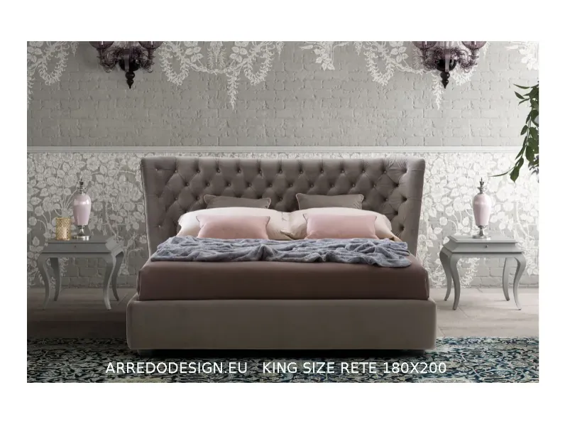 Letto classico con giroletto Caravaggio Le comfort a prezzo scontato