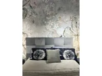 Letto imbottito modello Feniglia di Nefi scontato 40%