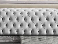 Letto imbottito con giroletto Letto in pelle modello savoia �Md work�a prezzo ribassato