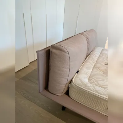 Letto imbottito con giroletto Letto 