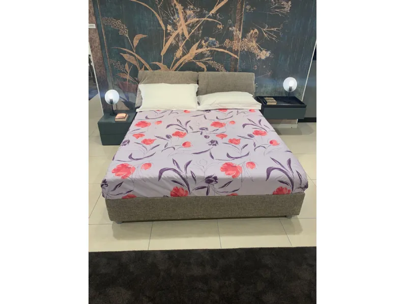 Letto Nathalie di Flou: moderno, scontato! Stile unico, massimo comfort.