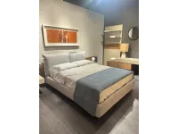 Letto imbottito modello Wisp compatto di Bside scontato 30%