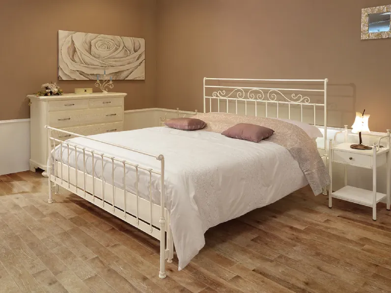 Letto matrimoniale con pediera Roberta Artigianale a prezzo ribassato