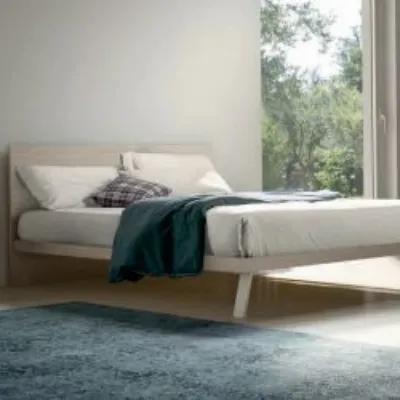 Letto moderno con gambe Eco Zg mobili a prezzo scontato