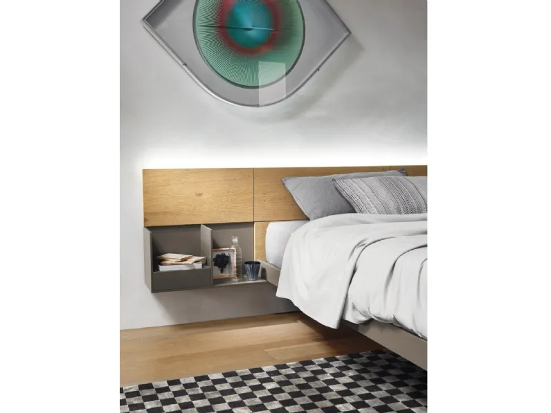 Letto in legno con gambe Letto effetto sospeso Sangiacomo a prezzo ribassato