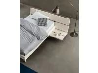 Letto in legno con gambe Plana�Scandola�a prezzo ribassato