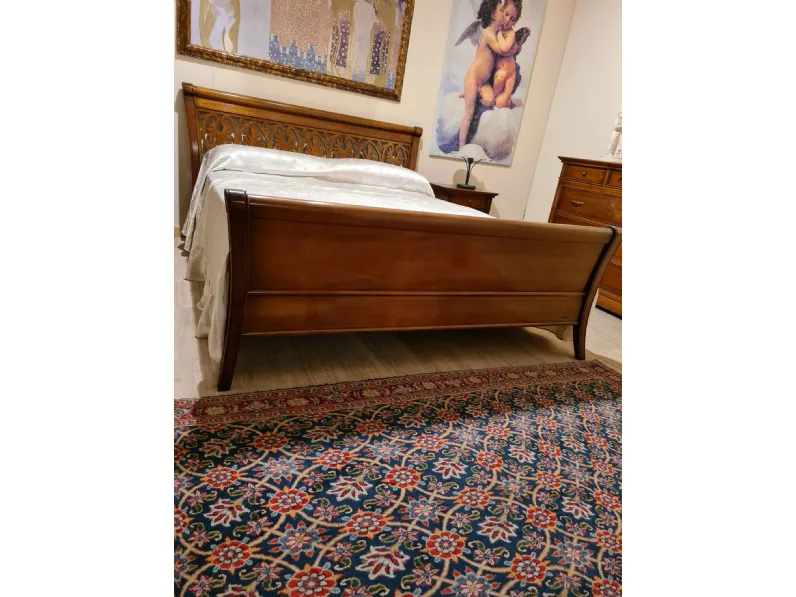 Letto in legno con giroletto Le primule Le fablier a prezzo scontato