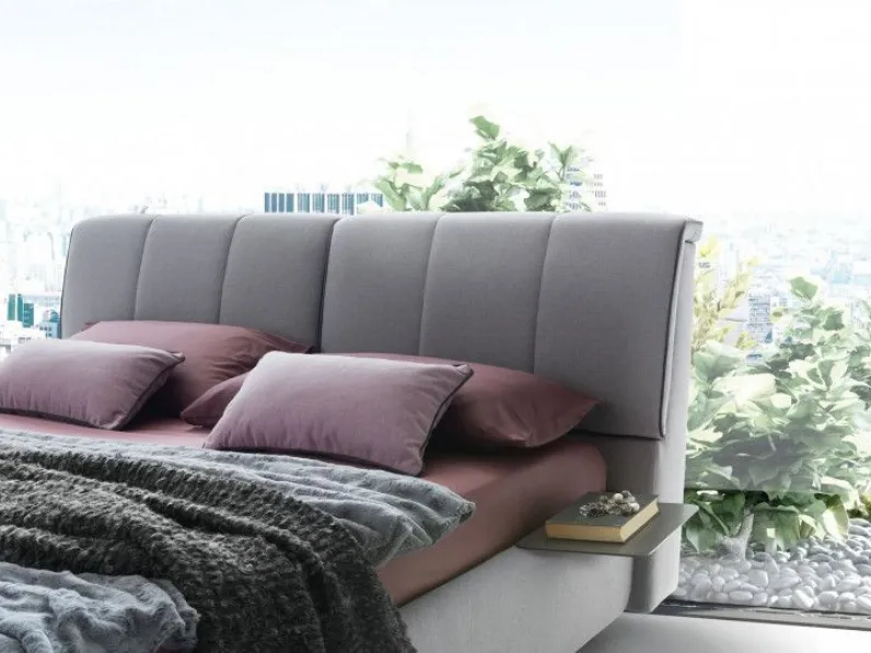 Letto imbottito modello Inside di Le comfort scontato 35%