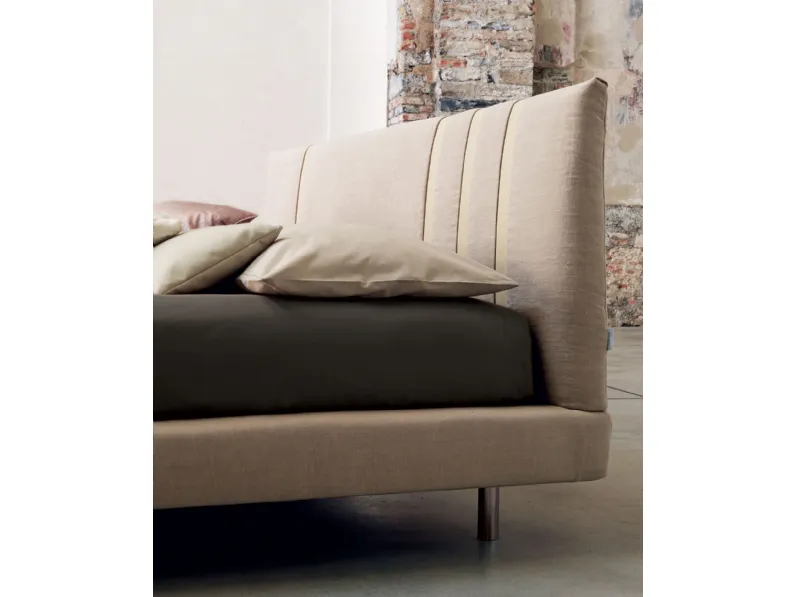 Letto design Karma * Biba salotti con un ribasso del 35%