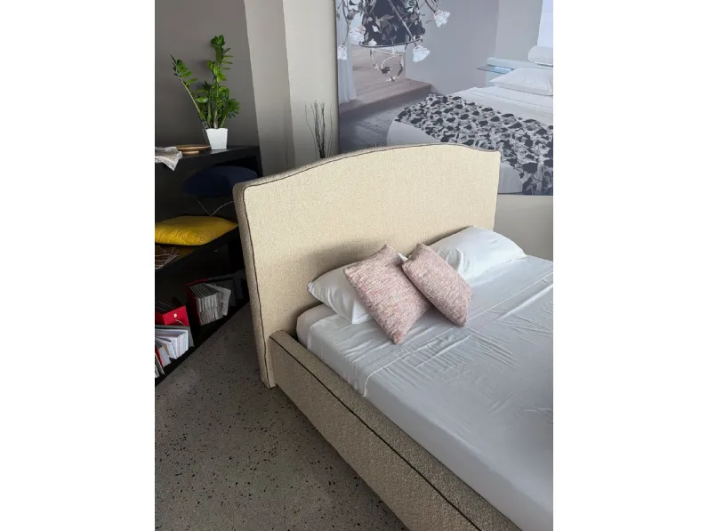 Letto king size classico Letto maxi tessuto luxury italia Md work a prezzo ribassato