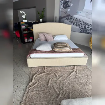 Letto king size classico Letto maxi tessuto luxury italia Md work a prezzo ribassato