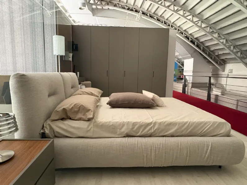 Letto matrimoniale con contenitore Kumo Twils a prezzo ribassato