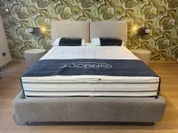 Letto moderno Leilah Gamma con un ribasso del 26%