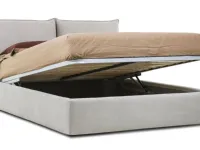 Letto matrimoniale moderno Leilah Gamma a prezzo ribassato