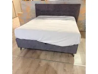 Letto matrimoniale moderno Letto cut filo Samoa a prezzo scontato