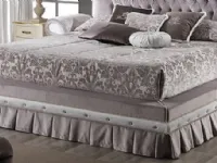 Letto classico con giroletto Letto elisabetta velluto maxi  Md work a prezzo scontato