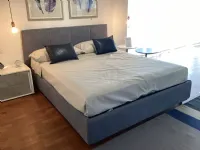 Letto Letto  in tessuto di Mercantini scontato del 58%