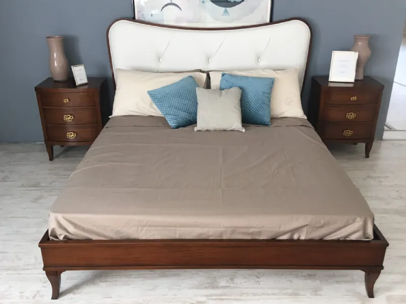 Letto matrimoniale con piedini Letto le fablier mimose mod. nuvola tinta classica ed ecopelle bianca Le fablier a prezzo ribassato