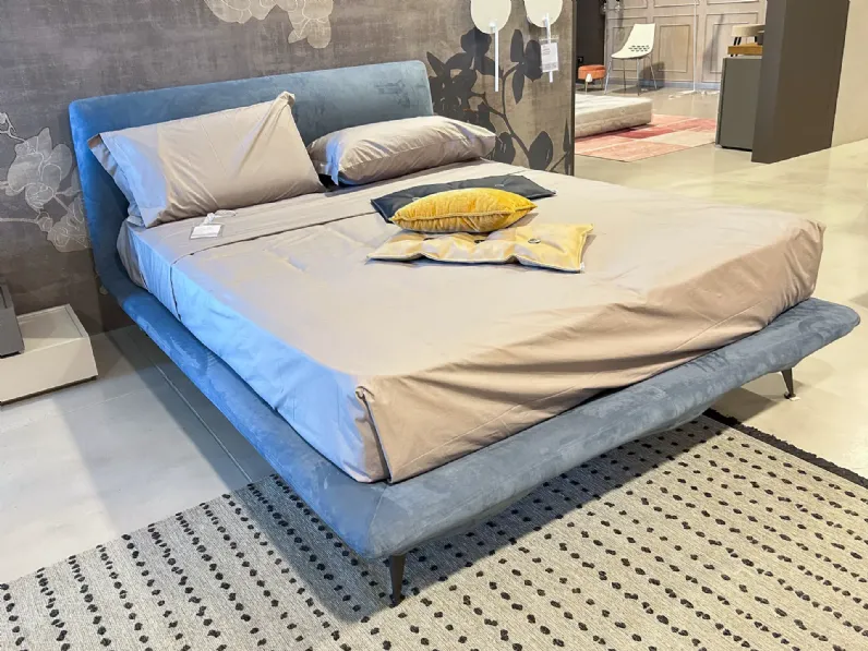 Letto matrimoniale con piedini Letto luna Tomasella a prezzo scontato