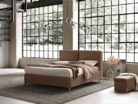 Letto imbottito con contenitore Letto matrimoniale en 24 con contenitore�Artigianale�a prezzo ribassato