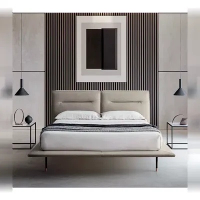 Letto design con piedini Letto moonlight  Felis a prezzo ribassato