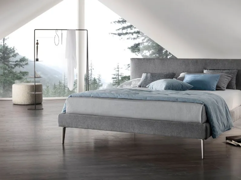 Letto imbottito con giroletto Letto sanderV&nicea prezzo scontato