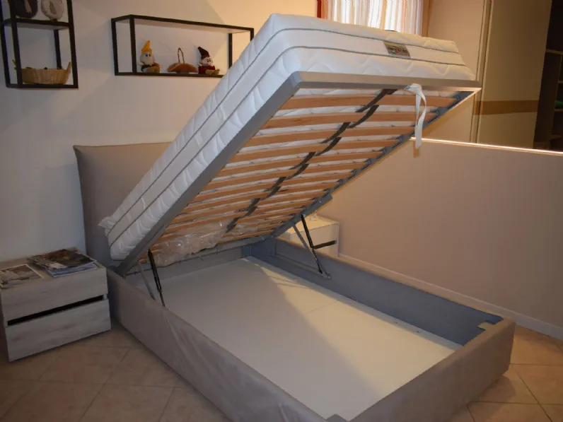 Letto piazza e mezzo con contenitore Letto web Zg mobili a prezzo scontato