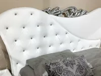 Letto imbottito modello Marley di Artigianale scontato 50%