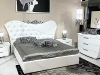 Letto imbottito modello Marley di Artigianale scontato 50%