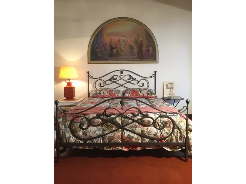 Letto matrimoniale classico Artu Cortezari a prezzo ribassato