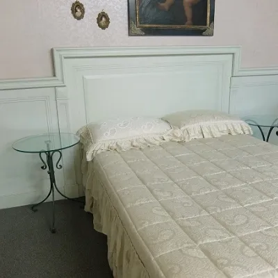 Letto matrimoniale classico Boiserie Cenedese a prezzo ribassato