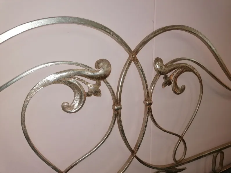 Letto classico con pediera Myrtus Giusti portos a prezzo ribassato