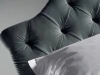 Letto classico Queen Samoa con un ribasso del 35%