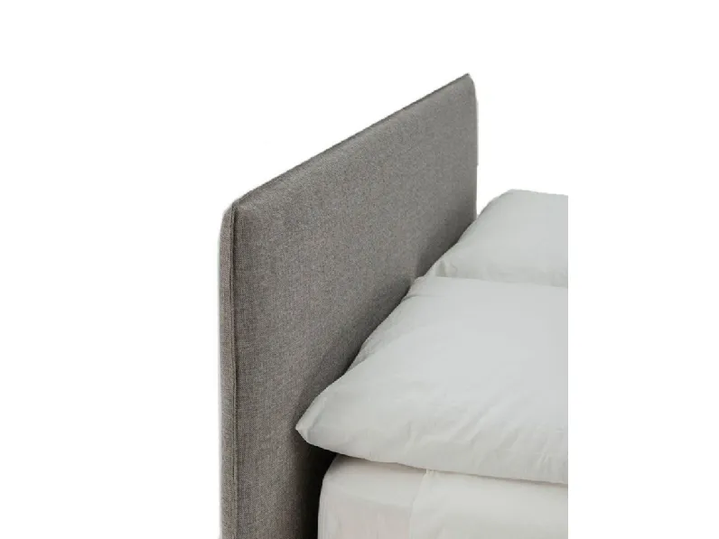 Scopri il Letto Gaya Plane Bolzan SCONTATO a PREZZI OUTLET: una scelta perfetta per l'architetto moderno!