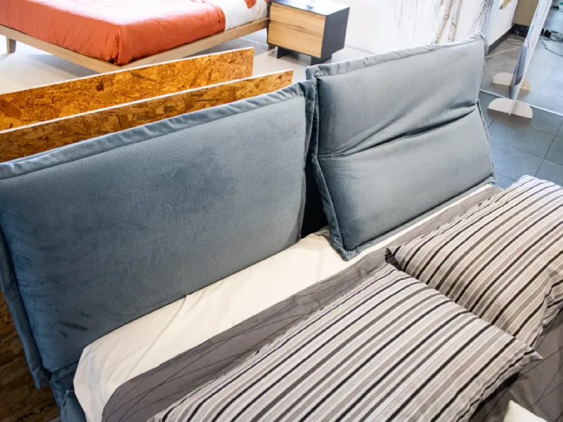 Letto matrimoniale moderno Jastine Ergogreen a prezzo scontato