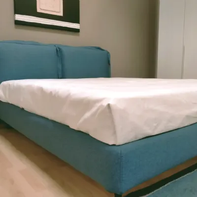 Letto matrimoniale Letto con cuscinoni testata Le comfort con un ribasso IMPERDIBILE