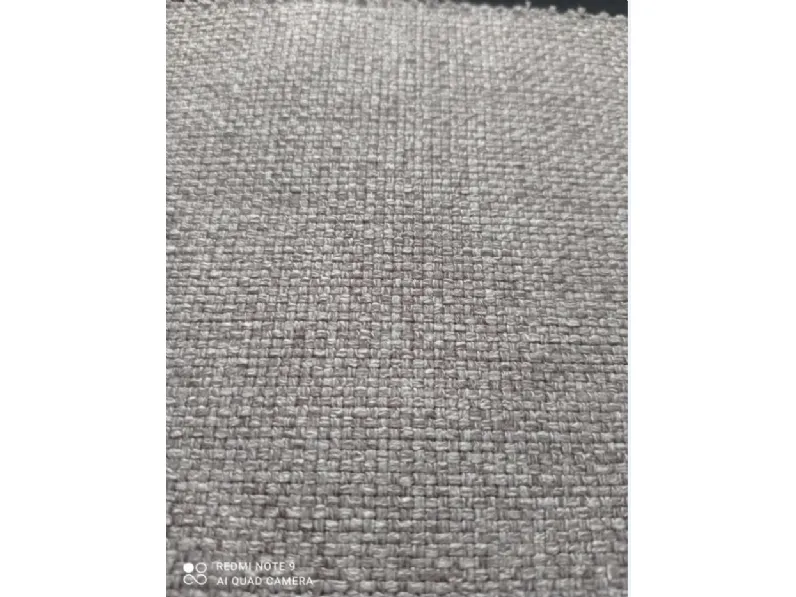 Letto imbottito con contenitore So pop motorizzato Noctis a prezzo ribassato